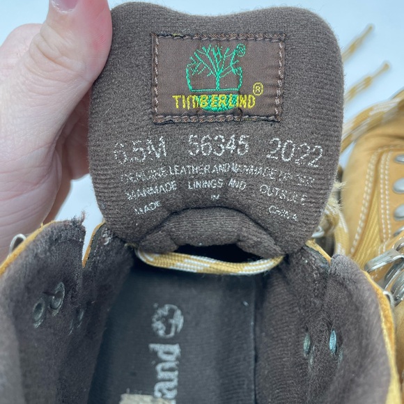 Timberland tan ankle work boots fairly worn - Picture 4 of 5